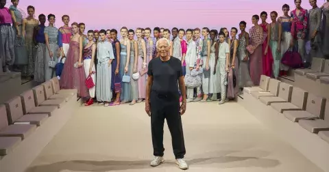 Giorgio Armani a jeho hluboký nádech slaného vzduchu