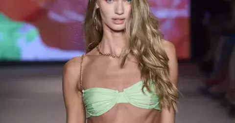 Hrdě vystavit – teď! Ty nejlepší plavky pro drobný hrudník