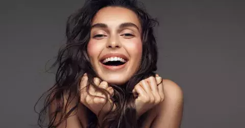 A tohle jste věděla? Takhle se bez péče změní váš úsměv během let