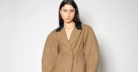 Bude zima, bude mráz. Kam zamířit pro kabát od českého návrháře?