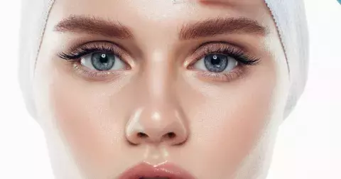 Feminismus a plastické operace: Jde to vůbec dohromady?