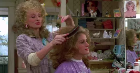 Padání vlasů & slábnoucí hříva: techniky, které jim vrátí kondici