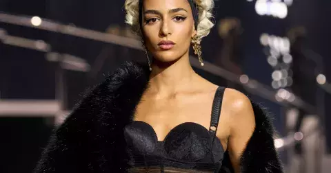 10 neodolatelných kompletů spodního prádla, které budou muset být vaše