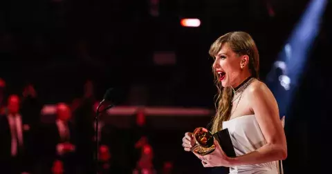 Grammy 2024: Taylor Swift pokořila Sinatru, všechny dojala Célie Dion