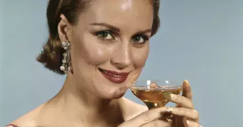 Alkohol jako nejlepší přítel: Kdy už je ho skutečně příliš?