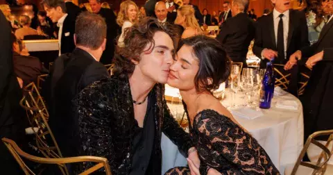 Dramata, rozchody & pleny: největší milníky celebrit v roce 2024