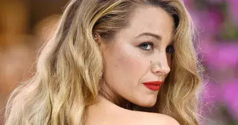 Celebrity newsfeed: poslední tečka za Brangelinou a drama Blake Lively