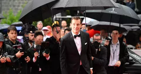 Clive Owen ve Varech: V Česku jsem mnohokrát natáčel, mám tu přátele a