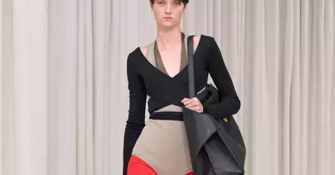 Co bude v módě: 10 chic legín, které si zaslouží víc než jen posilovnu