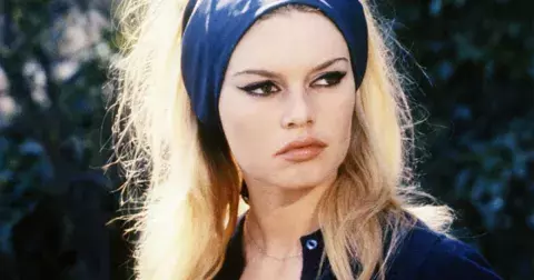 Vintage bombshell: Nosila ho Brigitte Bardot a teď je hitem léta