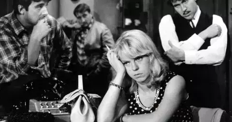 Iva Janžurová oslavila 84. narozeniny. Znáte její ikonické role?