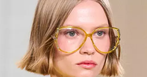 Účesy roku 2025: 4 nejžádanější mikáda, které budou hitem jara