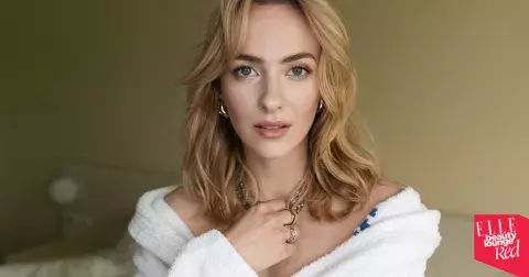 Make-up tipy a trendy hvězd, přirozené líčení, tvářenka