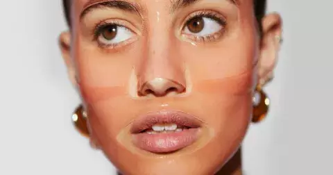Trik make-up profesionálů: Plátýnkové masky zkrotí všechny typy pleti
