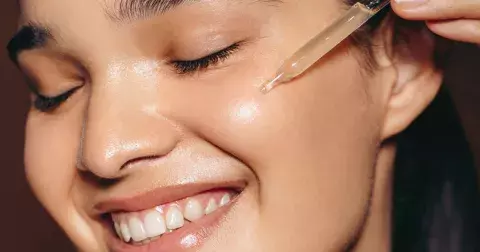 10 hydratačních zázraků, které bude vaše pleť (po dovolené) milovat