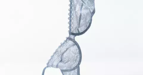 Nová prsa bez operace 2025: Vše, co chcete vědět o zákroku Mia Femtech