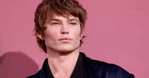 Looksmaxxxing: Zacházejí muži v kráse do extrémů kvůli ženám nebo sobě