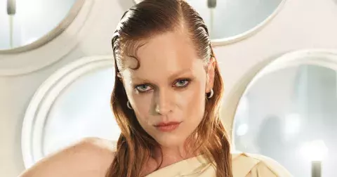 Make-up hvězd KVIFF 2025: Jak na elektrizující look Ester Geislerové