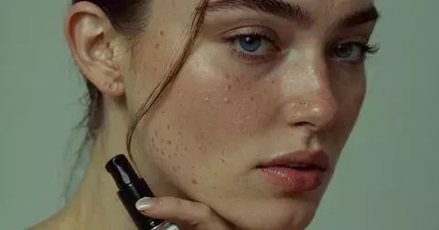 Péče o pleť 2025: 12 nejúčinnějších hydratačních krémů do 500 Kč