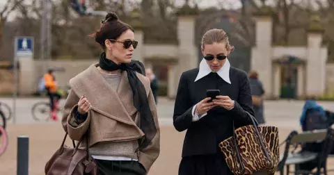 5 outfitů do práce: Dánky nás opět učí, jak si vystačit, s tím co máme