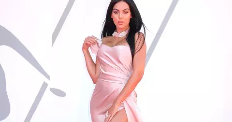 5 trumfů Georginy Rodríguez, které mohou inspirovat i vás