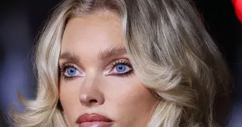 Od moka hnědé po skandi blond: 9 trendy barev vlasů pro podzim 2025