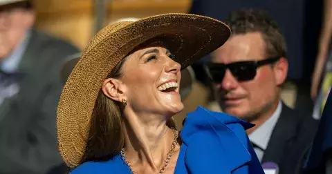 Nehty léta 2025: Princess mani a pedi, které by schválila i Kate