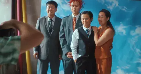 KVIFF 2025: První viet celovečerák přivedl do Varů davy Vietnamců