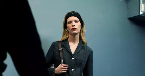 Jaro 2025: 15 nejkrásnějších džínových bund v té nejžádanější siluetě