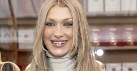 Podzim 2025: 5 účesů pro jemné vlasy, které dodají objem i styl