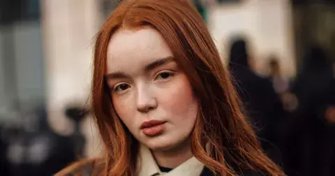 Péče o vlasy 2025: Top 12 tonerů – oživí barvu vlasů a dodají jim lesk