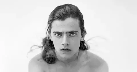 Víme jako první: Jak vypadá budoucnost Versace podle Daria Vitale?