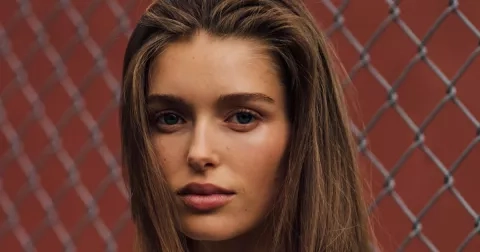 Espresso pro krásu: Co opravdu dělají kofeinové šampony s vlasy