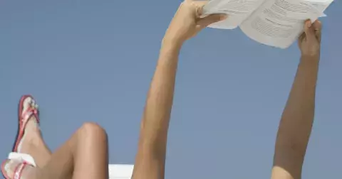 Nejlepší knihy roku 2025: Těchto 9 knižních novinek vás nesmí minout