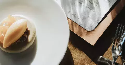 V oblacích Masaryčky vyrostlo nové místo na fine dining večeři i oběd