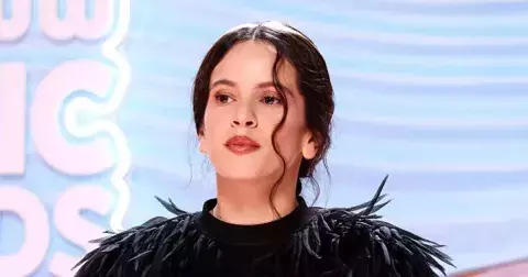 Z motorkářky světice. Rosalíe odhaluje nejhlubší vrstvy ženské duše