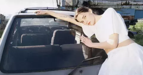 Místa pro kouzelnou svatbu. Vezměte se u lesa, na mlýně či mezi poli