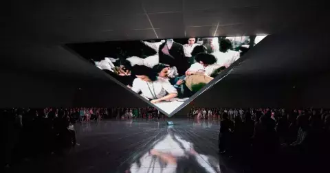 Ani debut Jonathana Andersona u Diora se neobešel bez dramatu