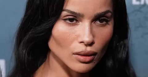 Pudr zažívá comeback. Devadesátkový mat ovládl přehlídky, jak na něj