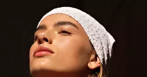 Losos i šneci: Ve skincare vládne divočina. Víme, co doopravdy funguje