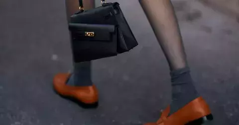 Z klasiky megatrend: 10 mokasín, ve kterých uděláte na jaře parádu