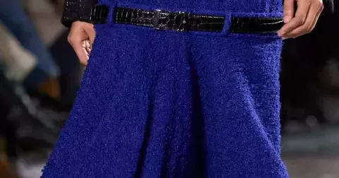 Chanel šel proklatě nízko a vytvořil nejkrásnější midi sukni jara 2026