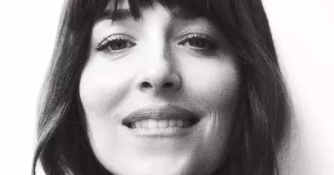 Dakota J. si povídá s Pedrem P. o kočovném životě a filmu Materialists