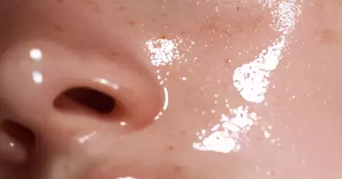 Nový k-beauty trend alert! Je jím šťavnatý jelly mist