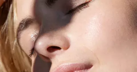 Zázrak jménem retinol: Komu může pomoct a komu naopak uškodit?