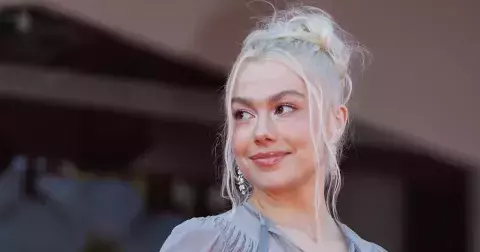 Zapomeňte na obyčejné šaty. Na podzim hraje hlavní roli spodní prádlo